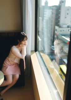 Sayuri Date feet photo 1