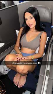 Scarlet Vas feet photo thumbnail