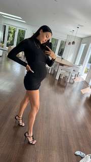 Scarlet Vas feet photo thumbnail