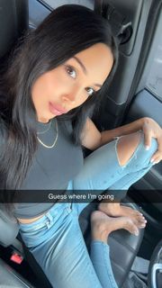 Scarlet Vas feet photo thumbnail