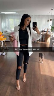 Scarlet Vas feet photo thumbnail
