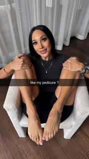 Scarlet Vas feet photo thumbnail