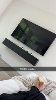 Scarlet Vas feet photo thumbnail