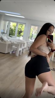 Scarlet Vas feet photo 19
