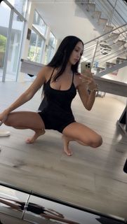 Scarlet Vas feet photo 17