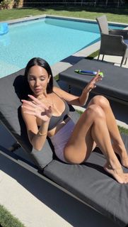 Scarlet Vas feet photo 13