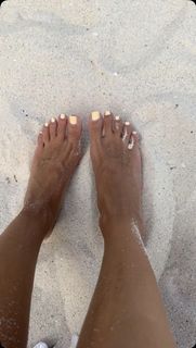 Scarlet Vas feet photo 4