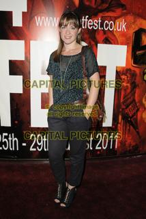 Scarlett Alice Johnson feet photo 6