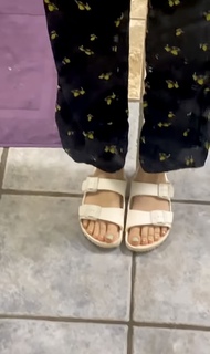 Scarlett DeMeo feet photo 17