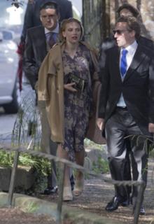 Scarlett Johansson feet photo thumbnail