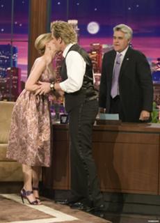 Scarlett Johansson feet photo thumbnail