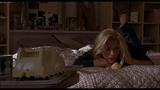 Scarlett Johansson feet photo thumbnail