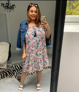 Scarlett Moffatt feet photo 5