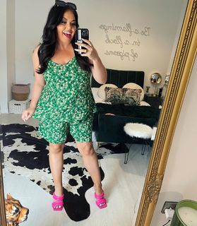 Scarlett Moffatt feet photo 3