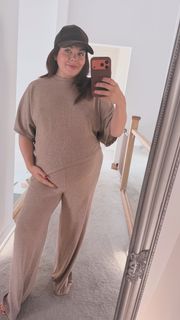 Scarlett Moffatt feet photo 2