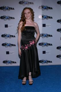 Scarlett Pomers feet photo 17