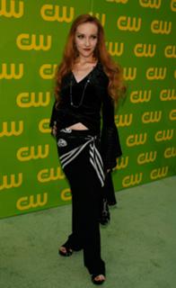 Scarlett Pomers feet photo 11