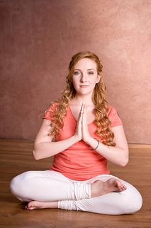 Scarlett Pomers feet photo 1