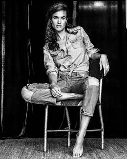 Scarlett Schoeffling feet photo 1