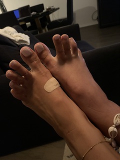 Scarlett Schoeffling feet photo 10