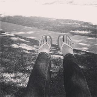 Schuyler Fisk feet photo 7
