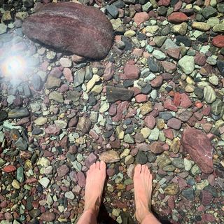 Scottie Thompson feet photo thumbnail