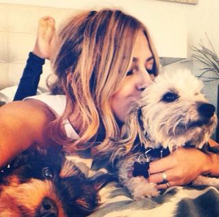 Scout Taylor-Compton feet photo thumbnail