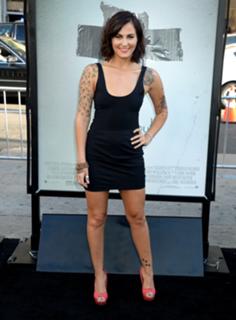Scout Taylor-Compton feet photo thumbnail