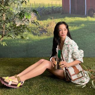 Se-Jeong Kim feet photo 1