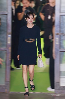 Se-Jeong Kim feet photo 15