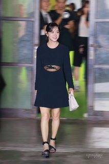 Se-Jeong Kim feet photo 14