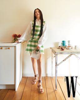 Se-Jeong Kim feet photo 4