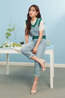 Se-Jeong Kim feet photo 17