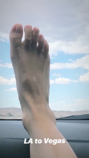 Sea Shimooka feet photo 5