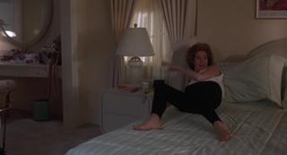 Sean Young feet photo thumbnail