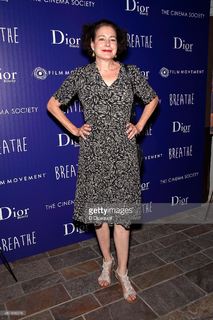 Sean Young feet photo thumbnail