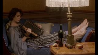 Sean Young feet photo thumbnail