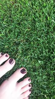 Seda Bakan feet photo thumbnail
