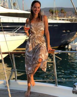 Seda Bakan feet photo thumbnail