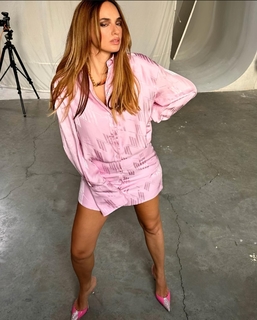 Seda Bakan feet photo thumbnail