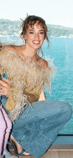 Seda Bakan feet photo thumbnail