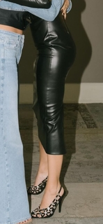 Seda Bakan feet photo thumbnail