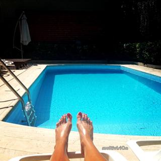 Seda Güven feet photo 13