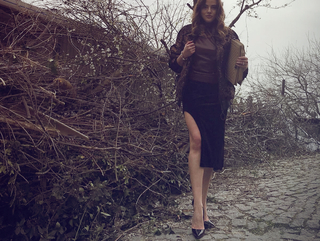 Seda Güven feet photo 10