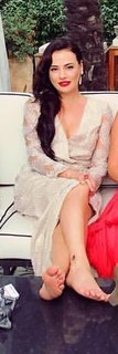 Seda Güven feet photo 17