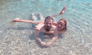 Seda Güven feet photo 11