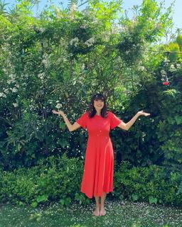 Seda Güven feet photo 8