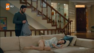 Sedef Avci feet photo 5