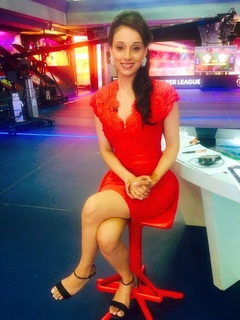 Seema Pathan feet photo 7