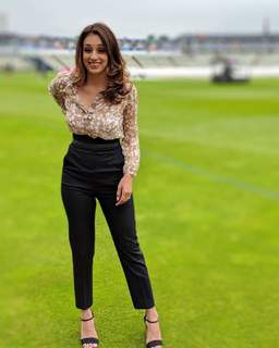 Seema Pathan feet photo 14